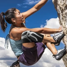 TÉRDVÉDŐK - TÉRDRÖGZÍTŐK